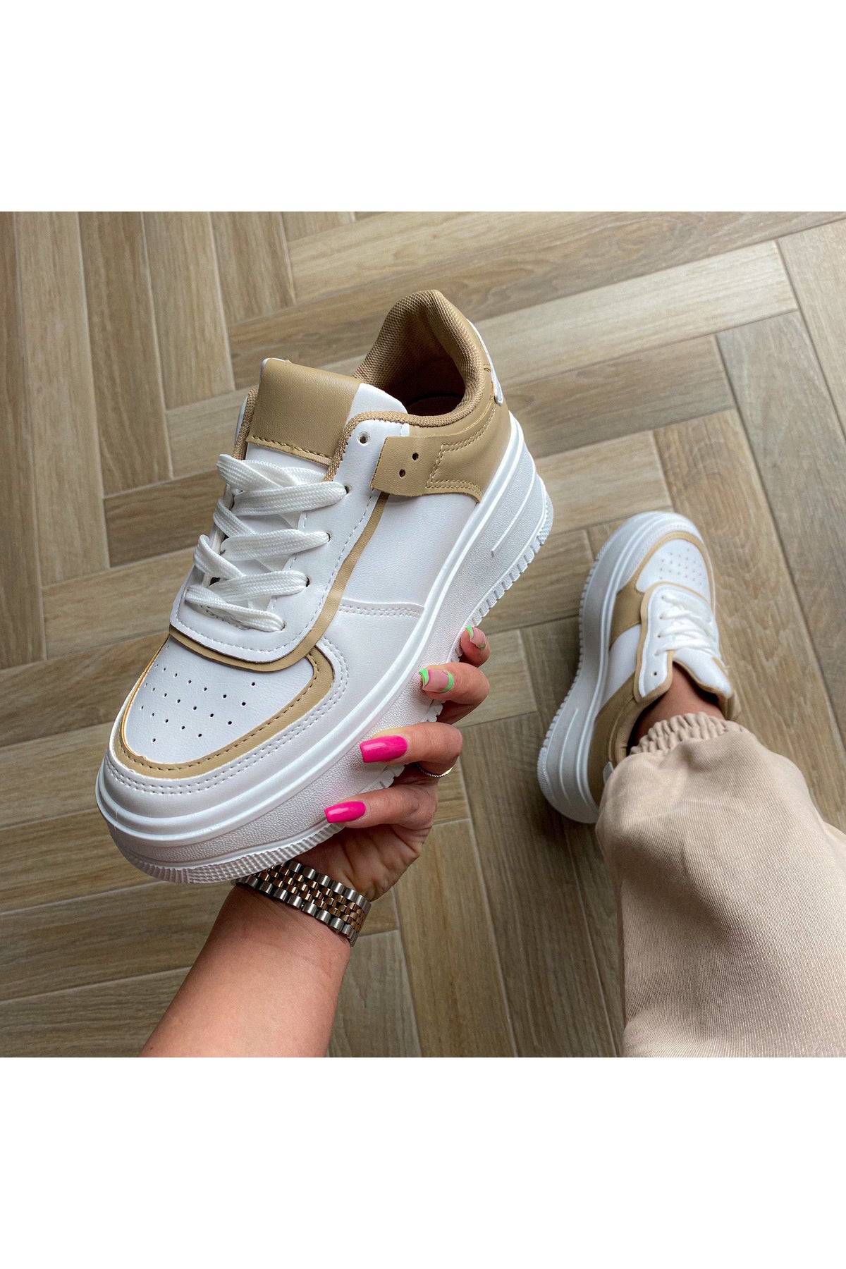 Sneakers lia Beige.